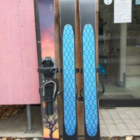 スノーハイク Snow hikes (Bluemoris)